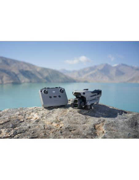 Drone, DJI, Weight 724 g, Max distance 32000 m, Max speed 27 m/s, Foldable Yes, Grey, Quadcopter, CP.MA.00000814 Drone, DJI, Weight 724 g, Max distance 32000 m, Max speed 27 m/s, Foldable Yes, Grey, Quadcopter, CP.MA.00000814