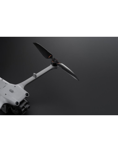 Drone Accessory, DJI, Matrice 4D Series Low-Noise Anti-Ice Propellers, CP.EN.00000624.01