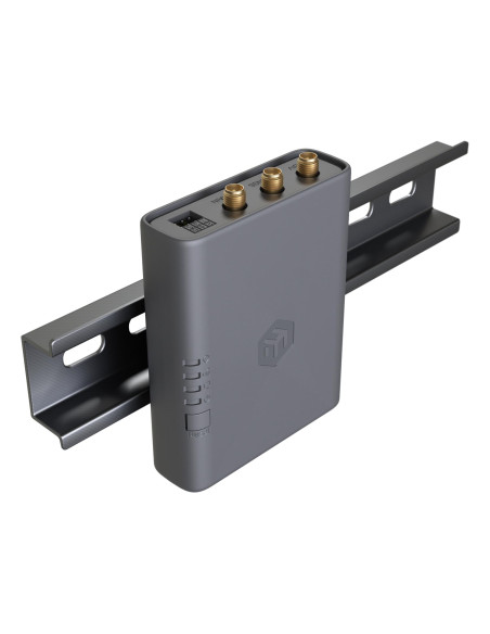 NET ROUTER IOT GATEWAY LTE4/KNOT EC25-EU&KNE MIKROTIK