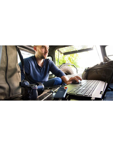 External SSD, SANDISK, Extreme, 1TB, Write speed 1000 MBytes/sec, Read speed 1050 MBytes/sec, SDSSDE61-1T00-G25