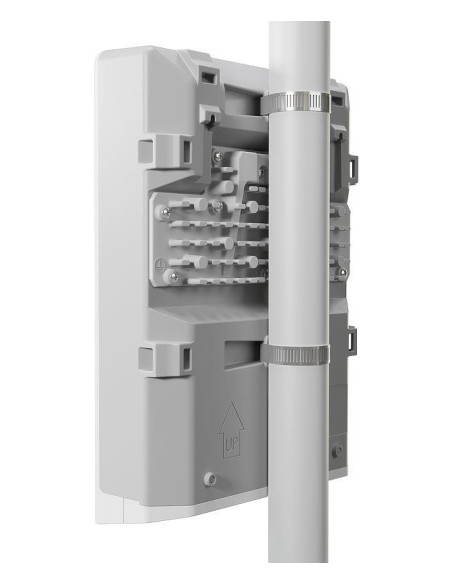 NET ROUTER/SWITCH 18PORT/CRS318-16P-2S+OUT MIKROTIK