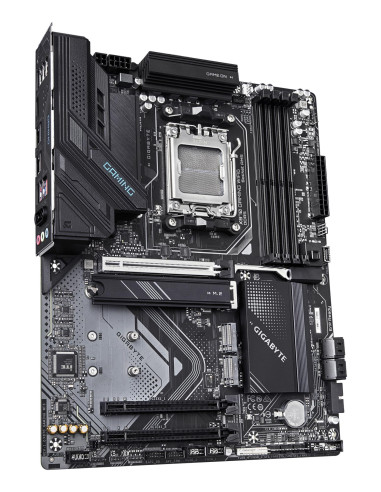 Mainboard, GIGABYTE, AMD X870, SAM5, ATX, Memory DDR5, Memory slots 4, 3xPCI-Express 16x, 2xM.2, 1xHDMI, 1xAudio-In, 1xAudio-Ou