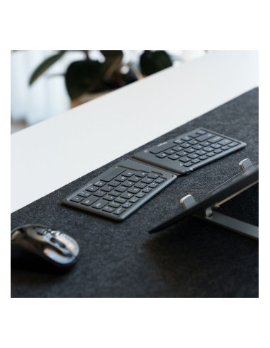 TARGUS® ANTIMIKROBIC FOLDABLE BLUETOOTH -KEYBOARD, NORDIC