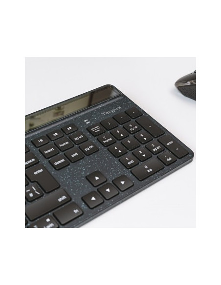 TARGUS SUSTAINABLE ENERGY HARVESTING ECOSMART KEYBOARD (NORDIC)