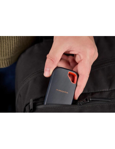 External SSD, SANDISK, Read speed 2000 MB/s, 1000 GB, SanDisk Extreme Portable SSD (V3) 1 TB (SDSSDE70-1T00-G25), SDSSDE70-1T00