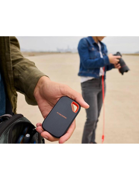 External SSD, SANDISK, Read speed 2000 MB/s, 1000 GB, SanDisk Extreme Portable SSD (V3) 1 TB (SDSSDE70-1T00-G25), SDSSDE70-1T00