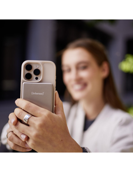 POWER BANK USB 5000MAH MAG/CHAMPAGNE 7344021 INTENSO