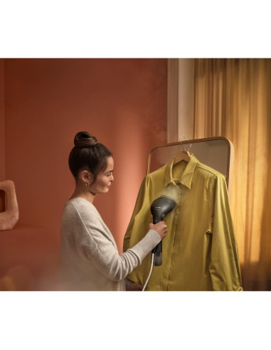 GARMENT STEAMER HANDHELD/STH7040/80 PHILIPS