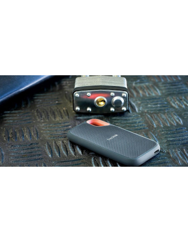 External SSD, SANDISK, Extreme, 2TB, Write speed 1000 MBytes/sec, Read speed 1050 MBytes/sec, SDSSDE61-2T00-G25