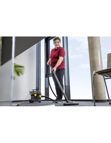 Vacuum Cleaner, KARCHER, Input power 850 W, Dust capacity 11 L, Drum vacuum, Cleaning type Dry, Dust container Dust bag, Colour
