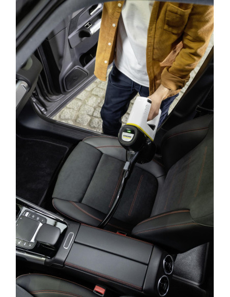Vacuum Cleaner, KARCHER, Battery-power vacuum cleaner VC 4 Cordless myHome Car, Cordless/Bagless/Car cleaning, Capacity 0.65 l,