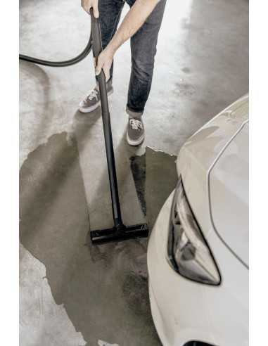 Vacuum Cleaner, KARCHER, Wet and dry vacuum cleaner WD 3 S V-17/4/20 + 4 FB, 1000 Watts, Suction power 230W, Capacity 17 l, Noi