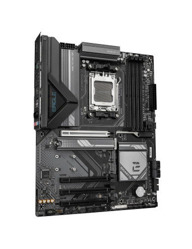 Mainboard, GIGABYTE, AMD B650, Socket AM5, ATX, RAM DDR5-SDRAM, 4xSlots, Wi-Fi Yes, Bluetooth Yes, 3xNumber of M.2 (M) slots, G