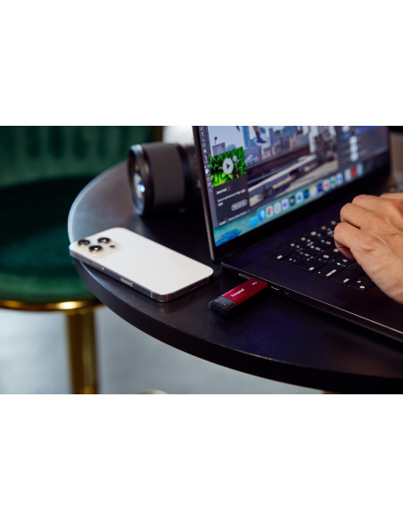 External SSD, KINGSTON, 2TB, 3D NAND, Write speed 950 MBytes/sec, Read speed 1050 MBytes/sec, SPSD/2TB